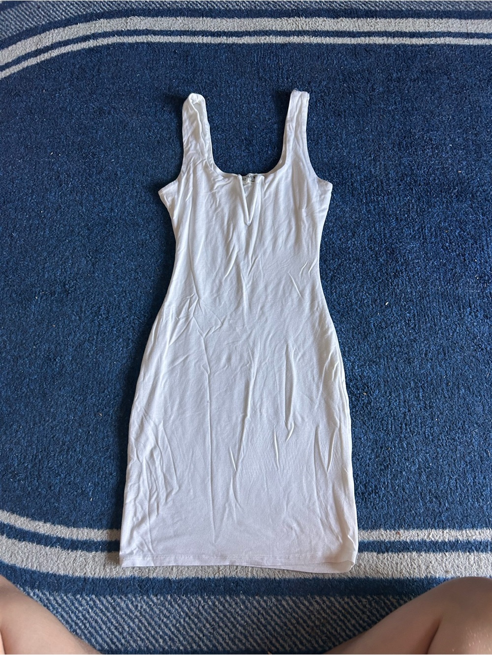 Bear Dance White Scoop-Neck Bodycon Chemise